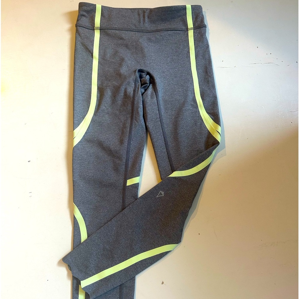 Ivivva leggings
